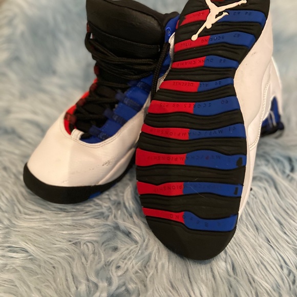 Sneakers - Picture 3 of 3